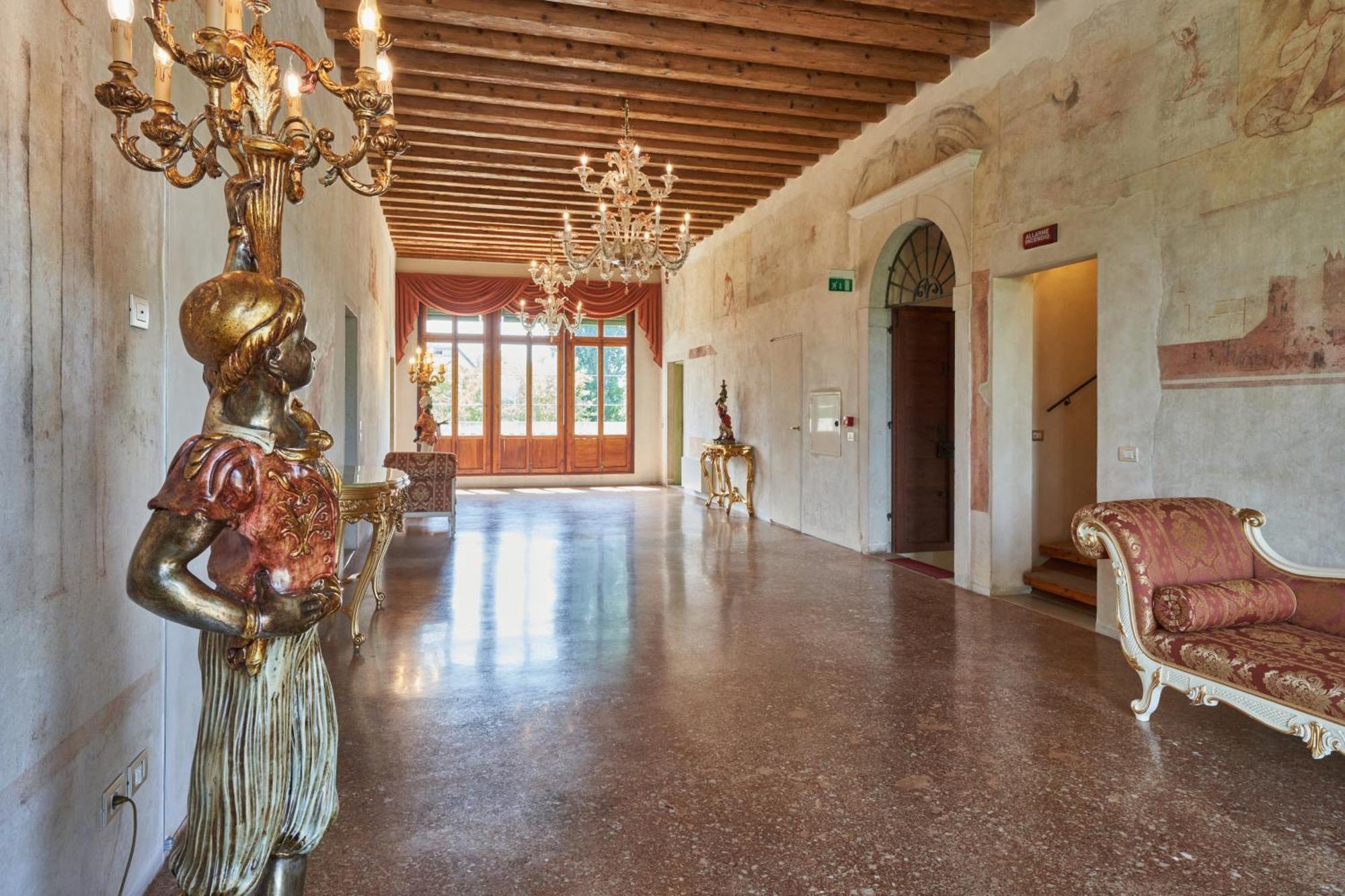 Villa Martin Sambruson ภายนอก รูปภาพ